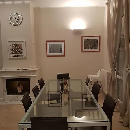 Bed and Breakfast Casadamare Αλμπένγκα