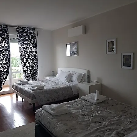 Casadamare Bed and Breakfast *